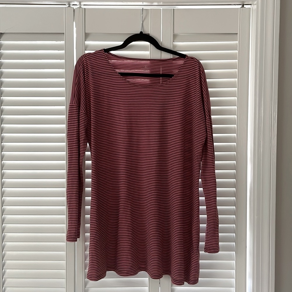 Volcom size medium t-shirt/dress